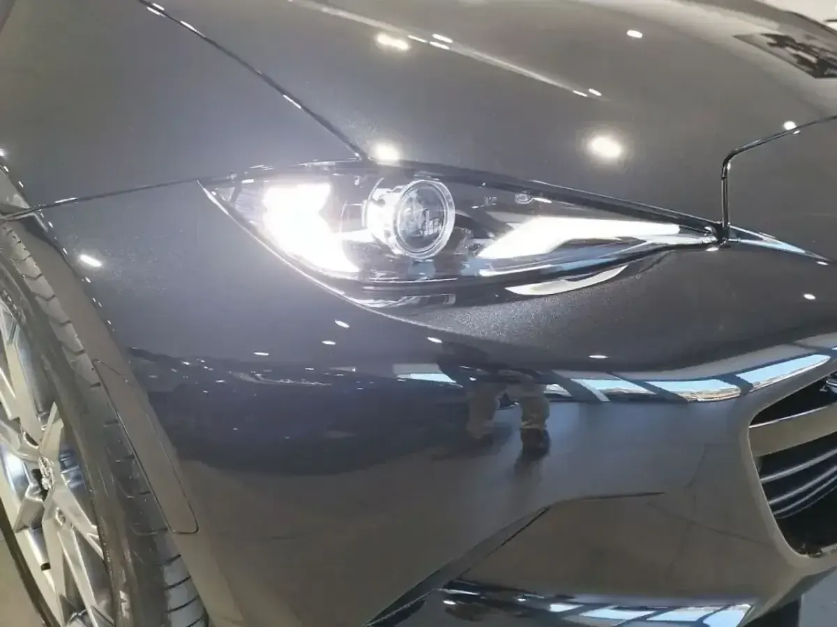 Nuevo Mazda MX5 Kazari 132 CV (97 kW) 2025 Negro Descapotable