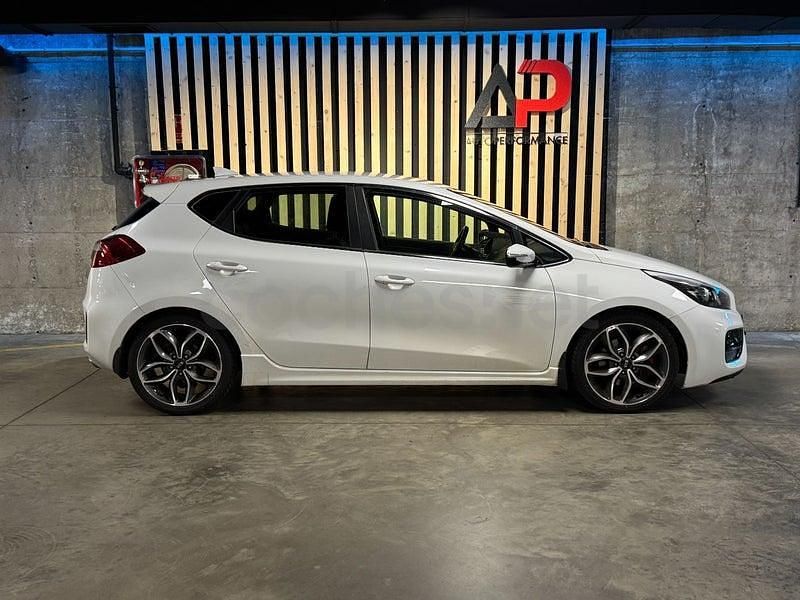 Usado Kia Ceed GT GT 204 CV (150 kW) 2018 Blanco Berlina