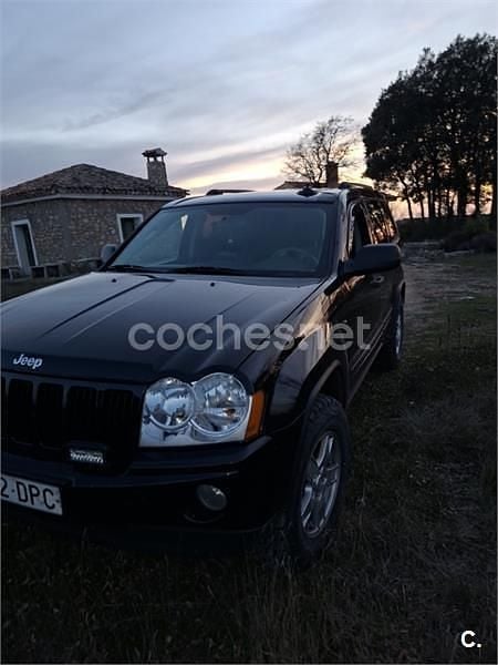 Usado Jeep Grand Cherokee Laredo 218 CV (160 kW) 2005 Negro SUV