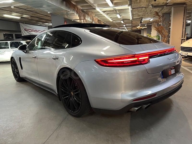 Usado Porsche Panamera 4S 422 CV (310 kW) 2019 Gris / plata Berlina