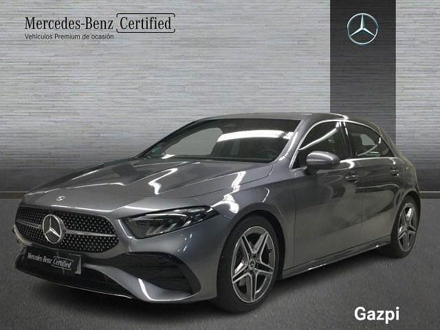 Gris montaña Usado 2025 Mercedes A180 AMG line | 33.900 € (Precio justo) - Imagen 1/4