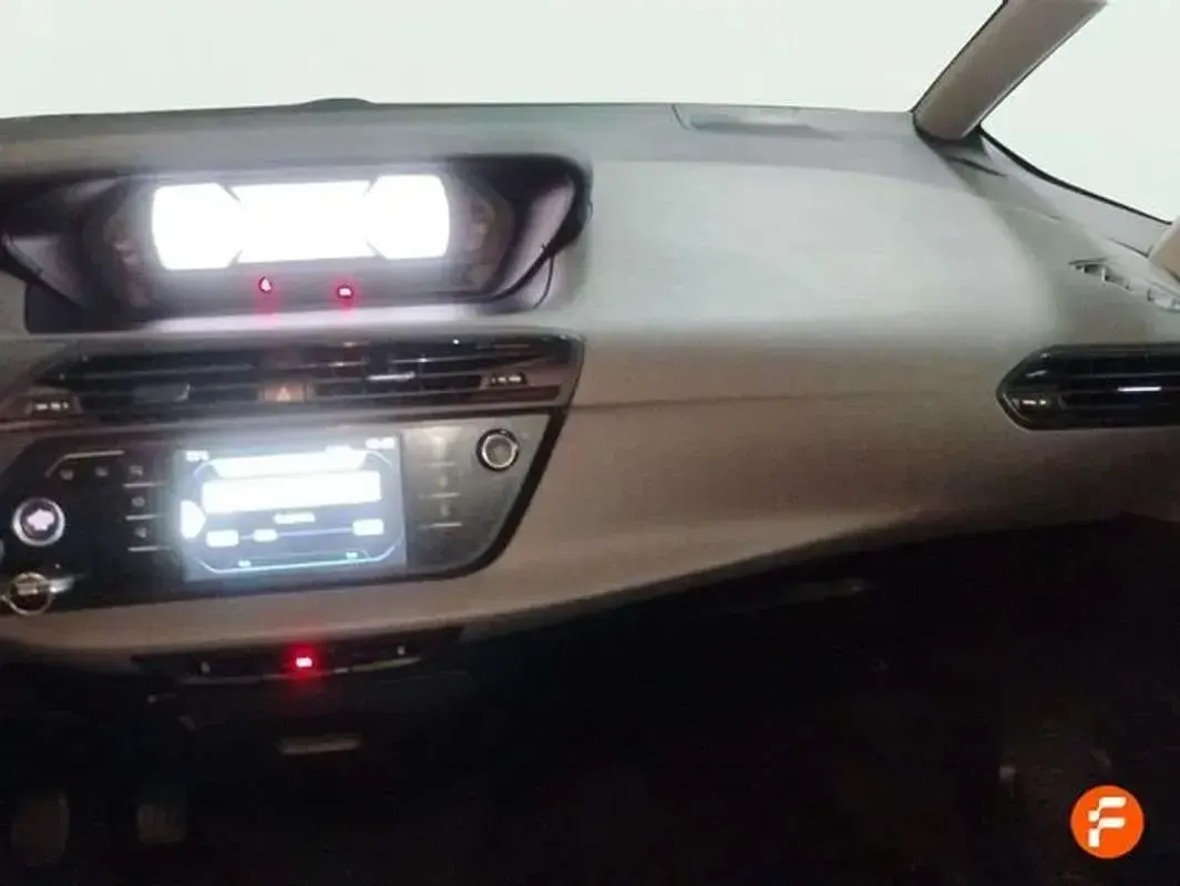Usado Citroën C4 First 110 CV (80 kW) 2015 Gris Monovolumen