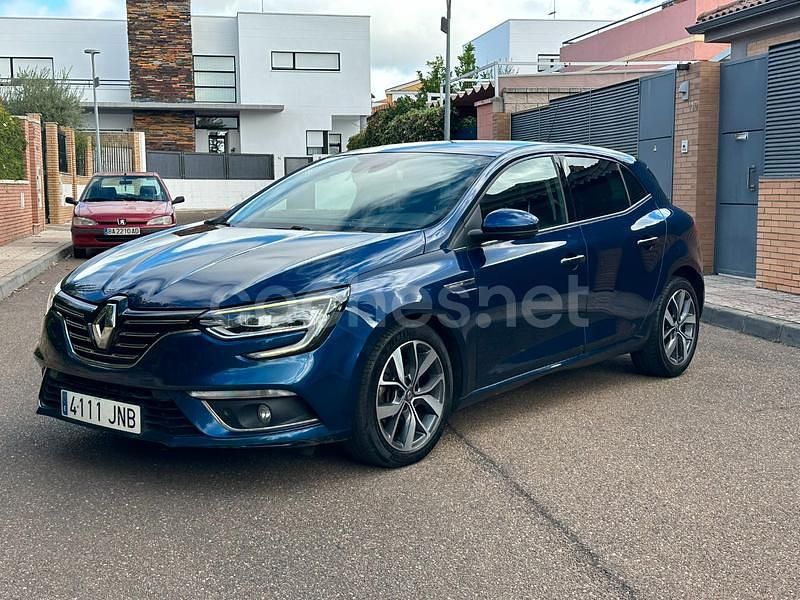 Azul Usado 2016 Renault Mégane III Bose Edition Berlina | 8900 € (Buen precio) - Imagen 1/4