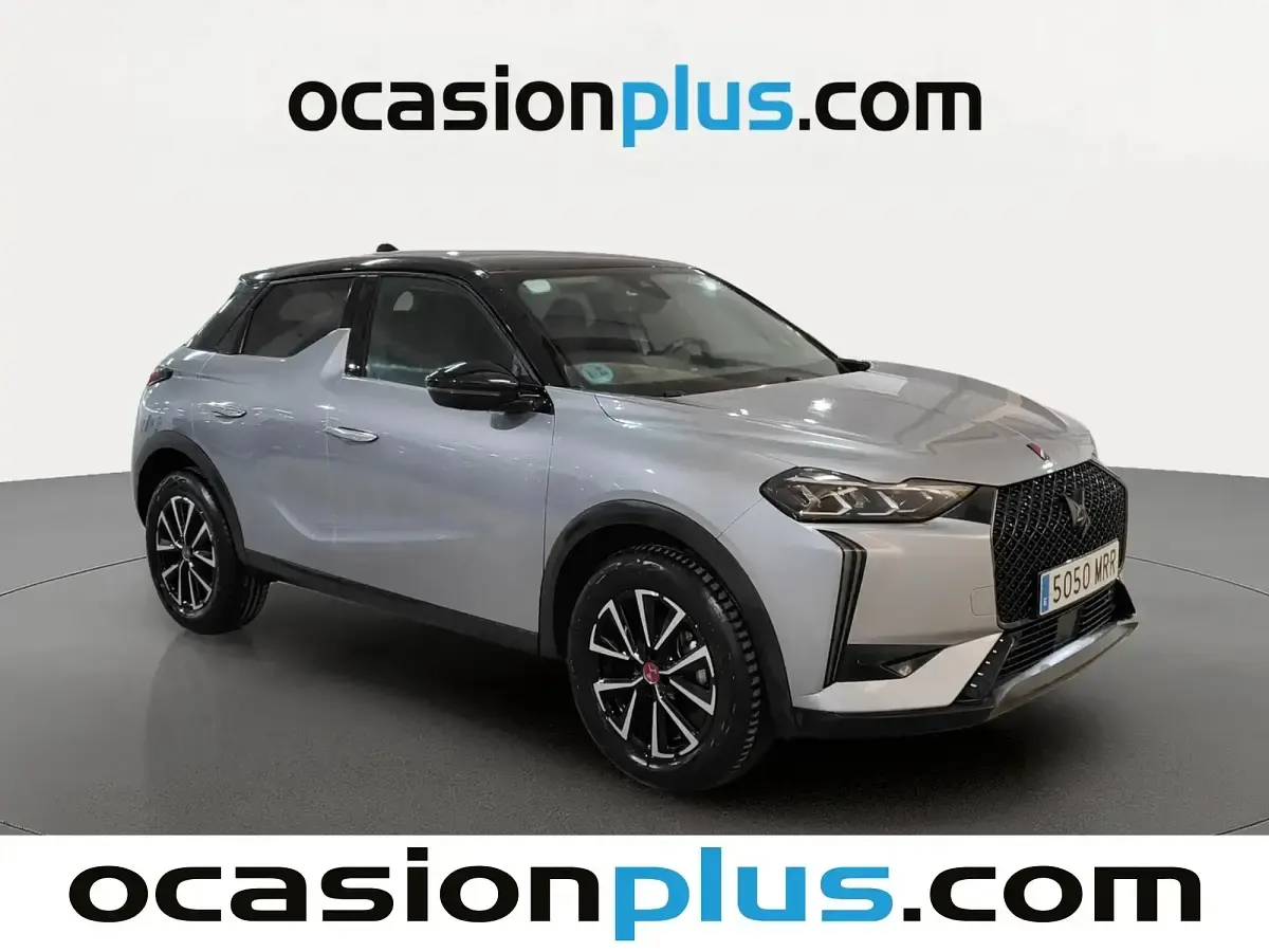 Usado DS Automobiles DS3 Crossback Performance 130 CV (95 kW) 2024 Gris SUV