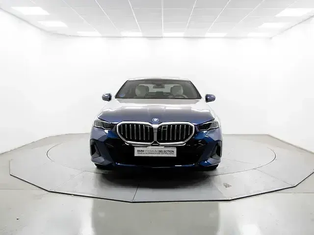 Occasion BMW 550e Comfort Edition 489 PK (359 kW) 2025 Blauw Sedan