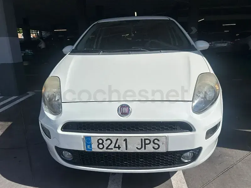 Usado Fiat Punto Easy 75 CV (55 kW) 2016 Blanco Utilitario