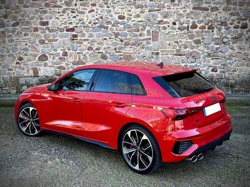 Usado Audi A3 310 CV (228 kW) 2022 Rojo Berlina