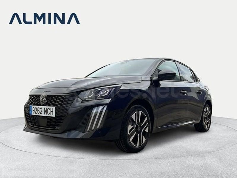 Usado Peugeot 208 Allure 100 CV (73 kW) 2025 Negro Utilitario