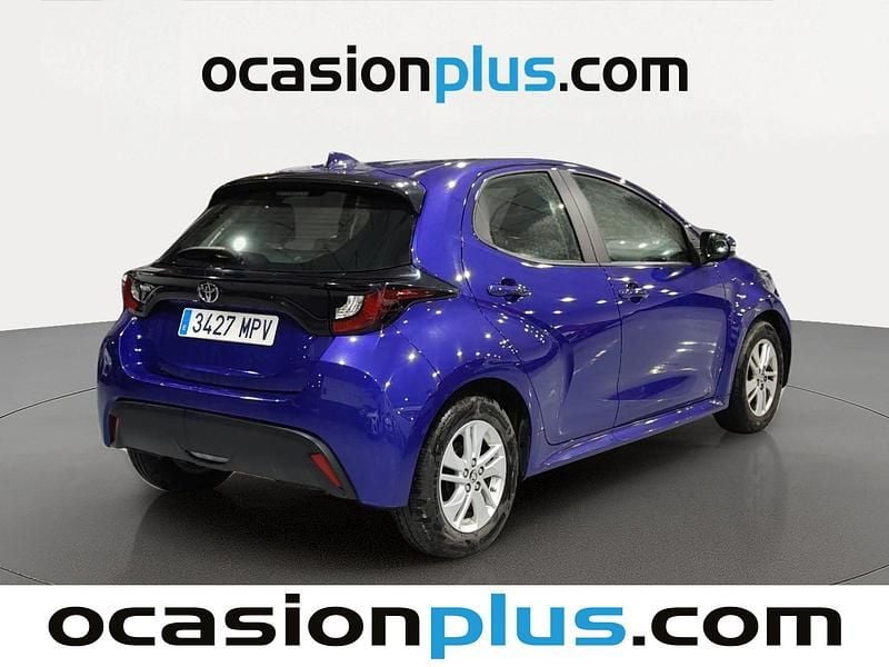 Usado Toyota Yaris Edition 125 CV (91 kW) 2024 Azul Utilitario
