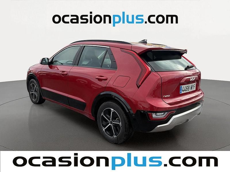 Usado Kia Niro 129 CV (94 kW) 2025 Rojo SUV
