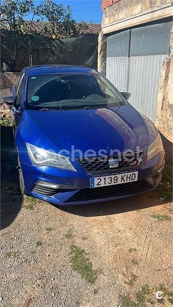 Usado Seat Leon CUPRA 300 CV (220 kW) 2018 Azul Berlina