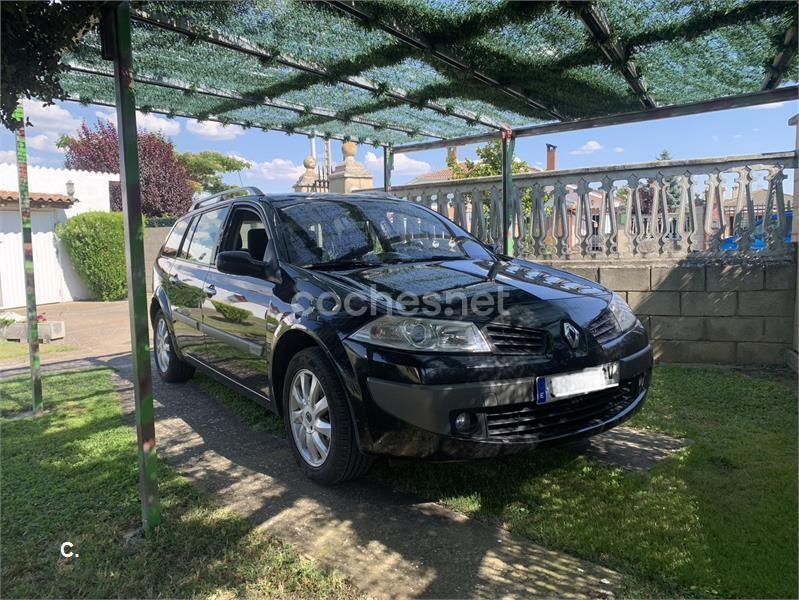 Usado 2007 Renault Mégane GrandTour Dynamique Familiar | 2000 € (Buen precio) - Imagen 1/4