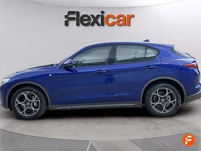 Usado Alfa Romeo Stelvio Ti 210 CV (154 kW) 2022 Azul SUV