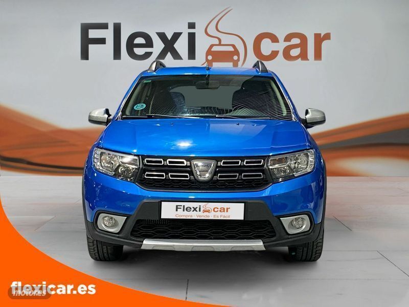 Usado Dacia Sandero Stepway 90 CV (66 kW) 2016 Azul Utilitario