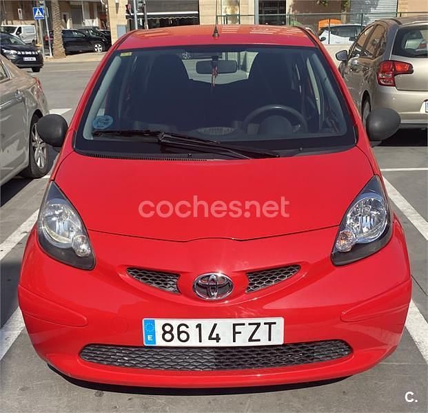 Rojo Usado 2008 Toyota Aygo Utilitario | 4200 € (Precio justo) - Imagen 1/4