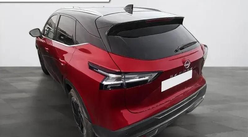 Usado Nissan Qashqai N-Connecta 140 CV (102 kW) 2025 Fuji sunset con techo midnight SUV