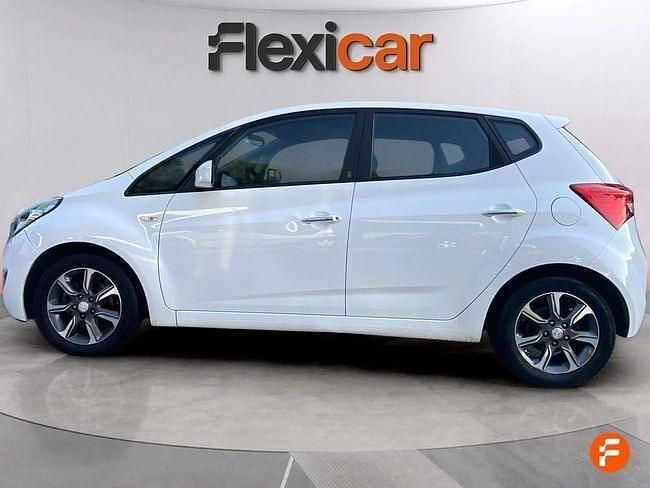 Usado Hyundai ix20 90 CV (66 kW) 2017 Blanco Utilitario