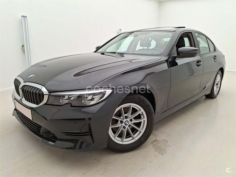Negro Usado 2021 BMW 320e Berlina | 28.500 € (Precio justo) - Imagen 1/4