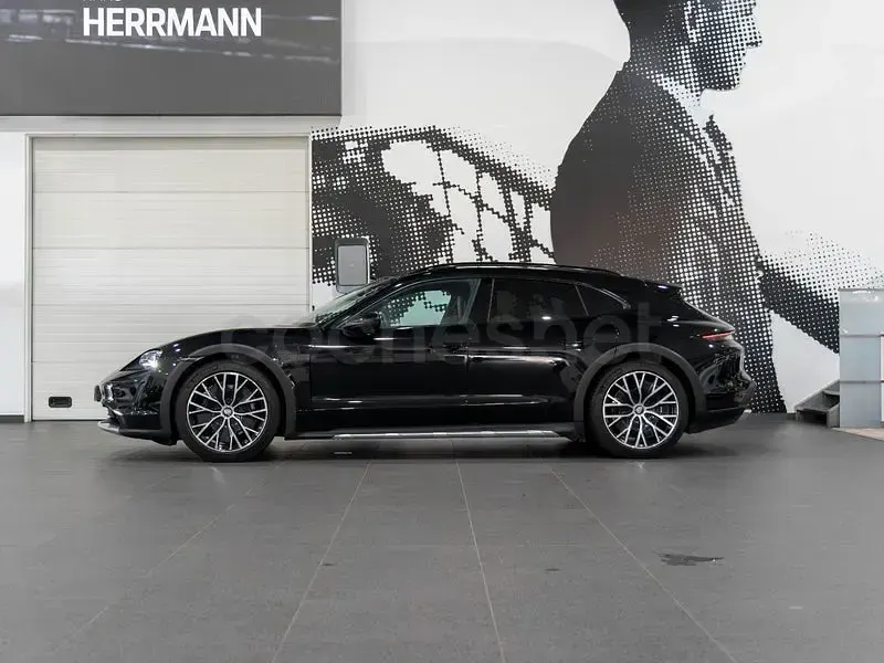 Usado Porsche Taycan Cross Turismo 350 kW (476 CV) 2023 Eléctrico Familiar