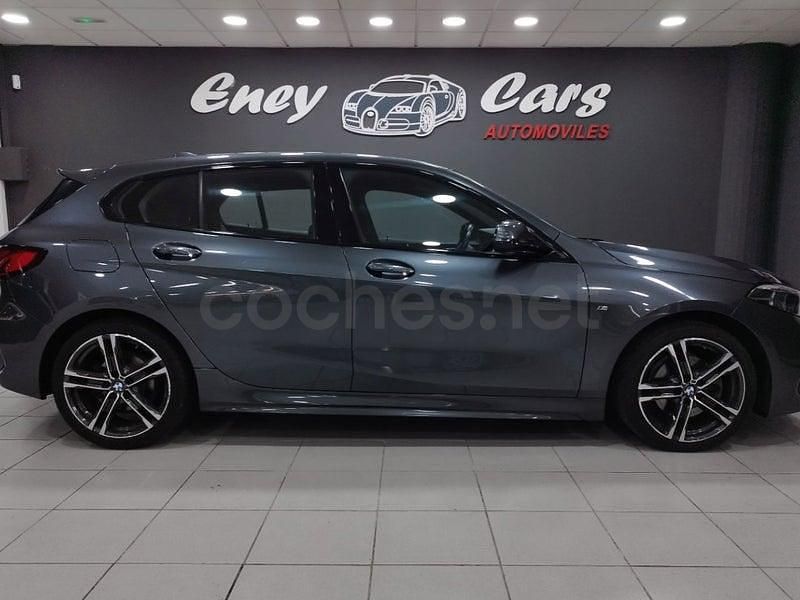 Usado BMW 116 116 CV (85 kW) 2022 Gris / plata Utilitario