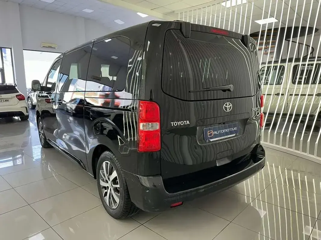 Occasion Toyota Proace Luxury 177 PK (130 kW) 2024 Zwart MPV