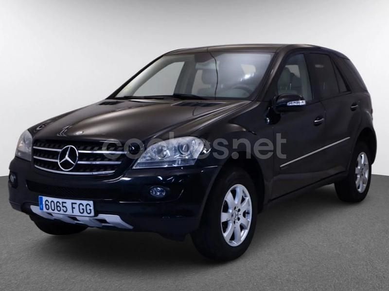 Negro Usado 2007 Mercedes ML280 SUV | 14.490 € (Caro) - Imagen 1/4
