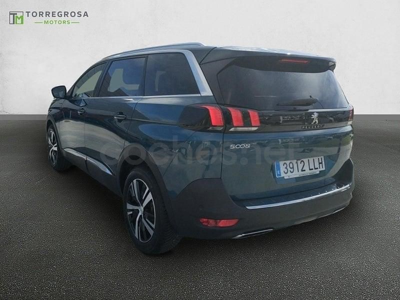 Usado Peugeot 5008 GT-line 130 CV (95 kW) 2020 Verde SUV