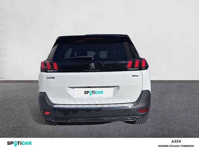 Usado Peugeot 5008 GT-line 165 CV (121 kW) 2018 Blanco SUV