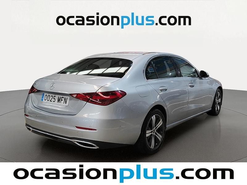 Usado Mercedes C220 200 CV (147 kW) 2022 Gris plata Berlina