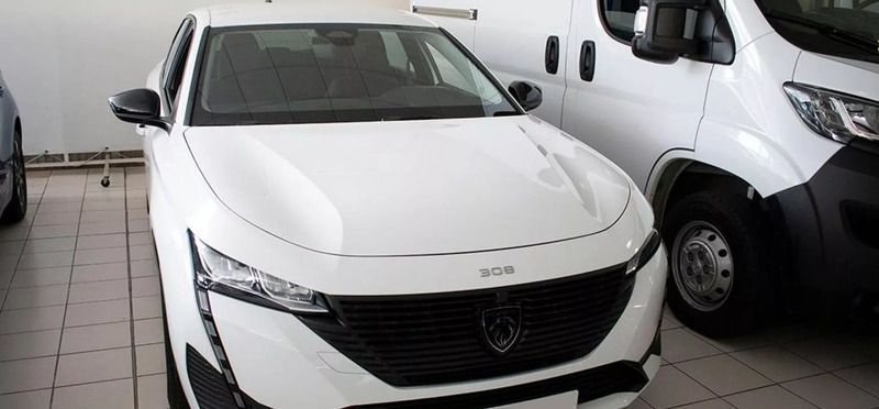 Blanco Usado 2023 Peugeot 308 Active Familiar | 20.700 € (Caro) - Imagen 1/4