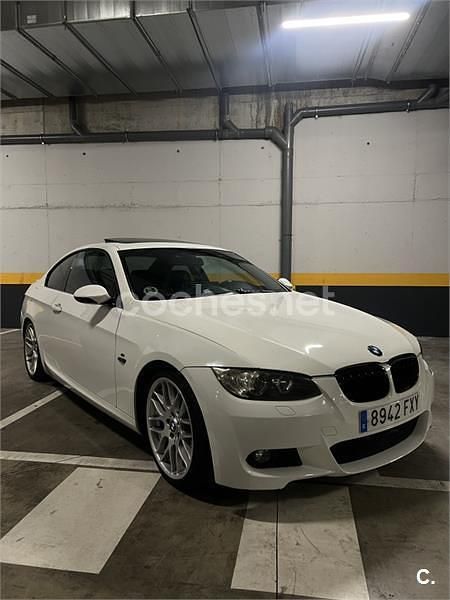 Blanco Usado 2007 BMW 320 Coupe | 8300 € (Un poco caro) - Imagen 1/4