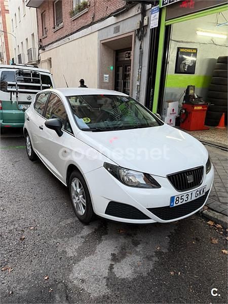 Usado Seat Ibiza Sport 90 CV (66 kW) 2009 Blanco Berlina