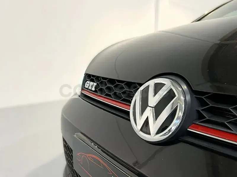 Usado VW Golf VII GTI 220 CV (161 kW) 2015 Negro Berlina