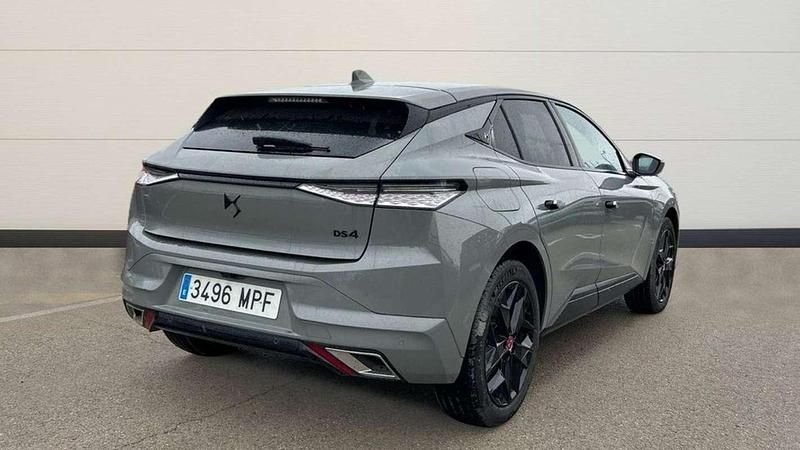 Usado DS Automobiles DS4 Performance 131 CV (96 kW) 2024 Gris SUV