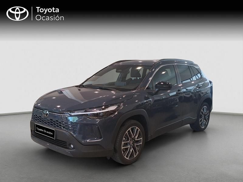 Usado Toyota Corolla Cross Style 178 CV (130 kW) 2025 Gris / plata SUV