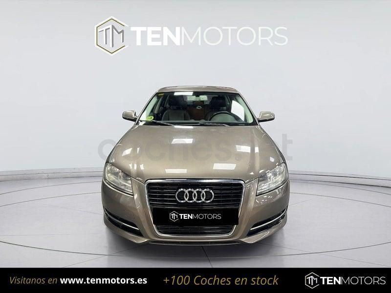 Usado Audi A3 Ambition 105 CV (77 kW) 2012 Gris / plata Utilitario