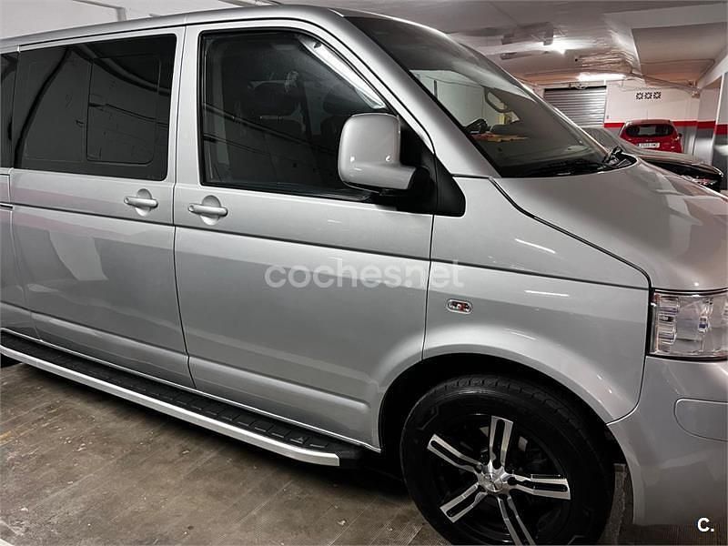 Gris / plata Usado 2009 VW Caravelle Comfortline Monovolumen | 18.900 € (Caro) - Imagen 1/4