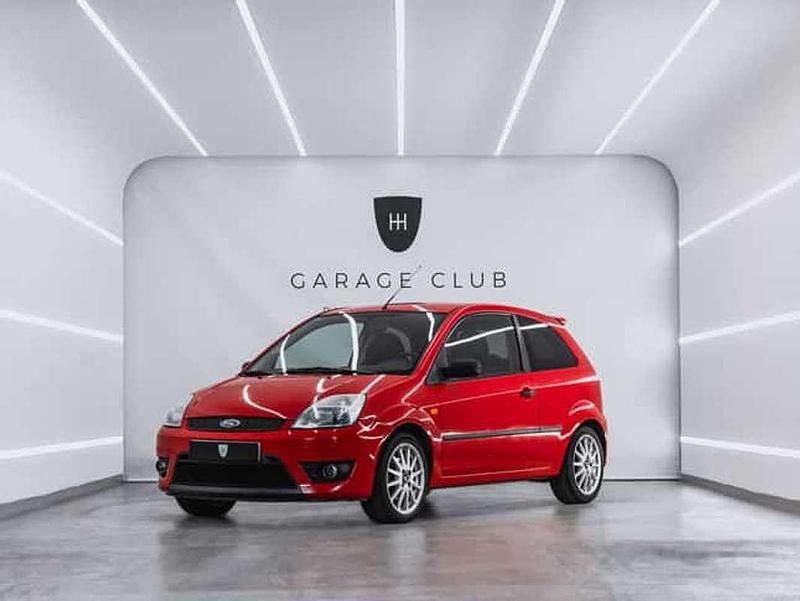 Usado Ford Fiesta Sport 101 CV (74 kW) 2005 Utilitario