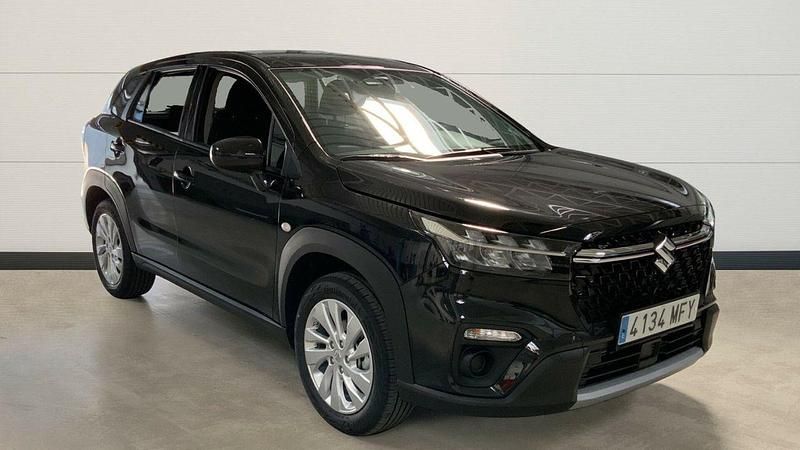 Usado Suzuki SX4 S-Cross 129 CV (94 kW) 2023 Negro SUV