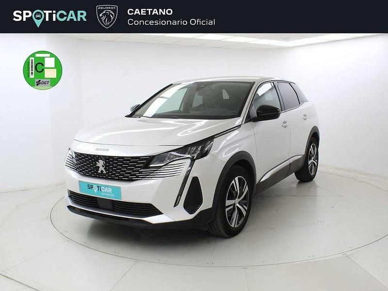 Usado Peugeot 3008 Allure 131 CV (96 kW) 2022 Blanco SUV