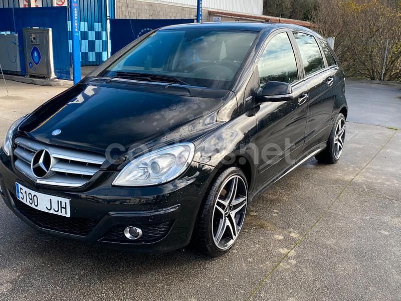 Negro Usado 2009 Mercedes B170 Monovolumen | 7700 € (Caro) - Imagen 1/4