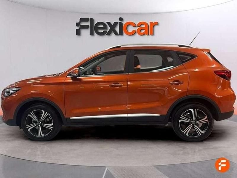 Usado MG ZS Comfort 106 HP (77 kW) 2023 Laranja SUV