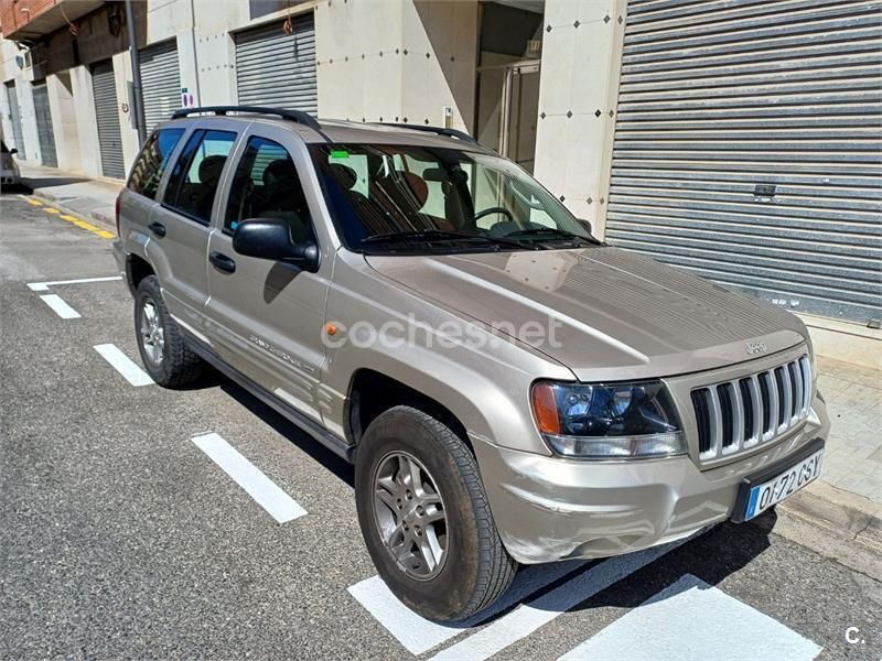 Gris / plata Usado 2004 Jeep Grand Cherokee Laredo SUV | 8500 € (Precio justo) - Imagen 1/4