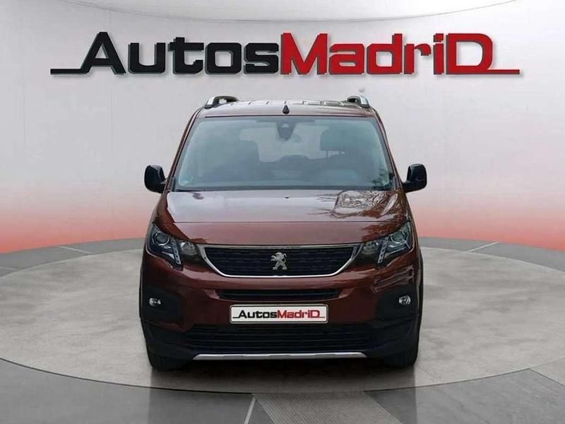 Usado Peugeot Rifter Allure 101 CV (74 kW) 2021 Marrón Monovolumen