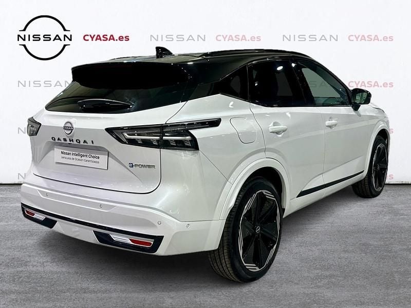 Usado Nissan Qashqai 190 CV (139 kW) 2025 Kori white + techo black (metalizado) SUV