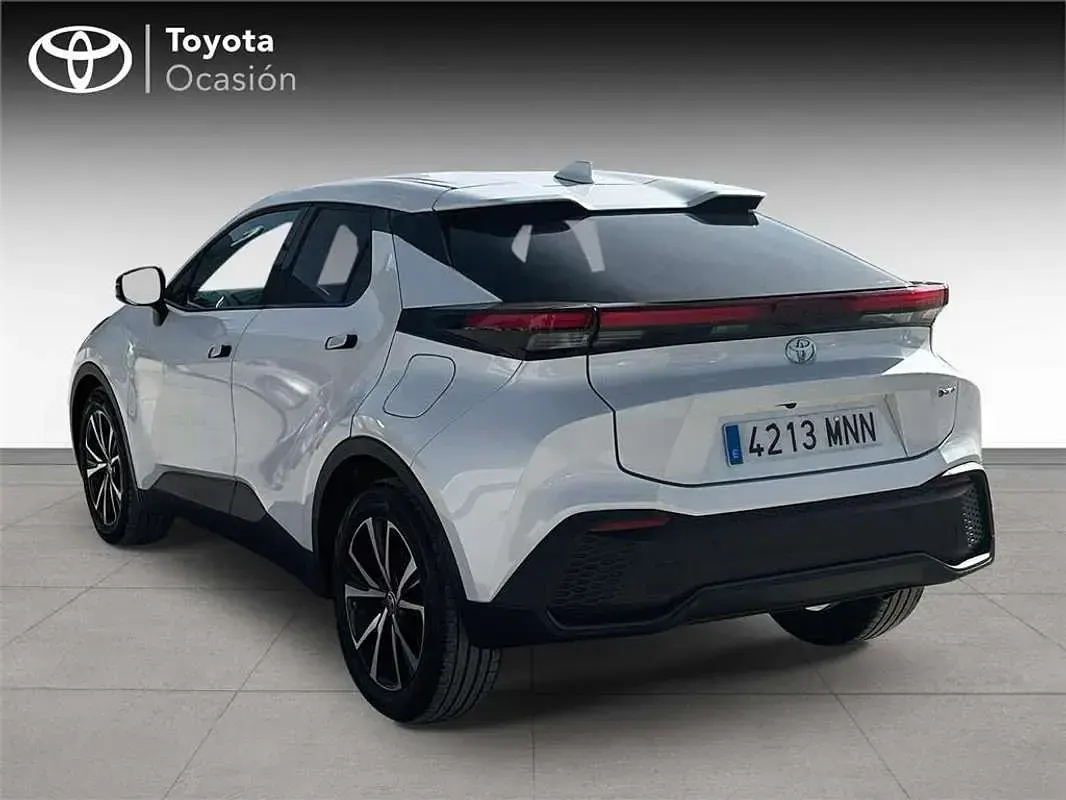 Usado Toyota C-HR Advance 140 CV (102 kW) 2024 SUV