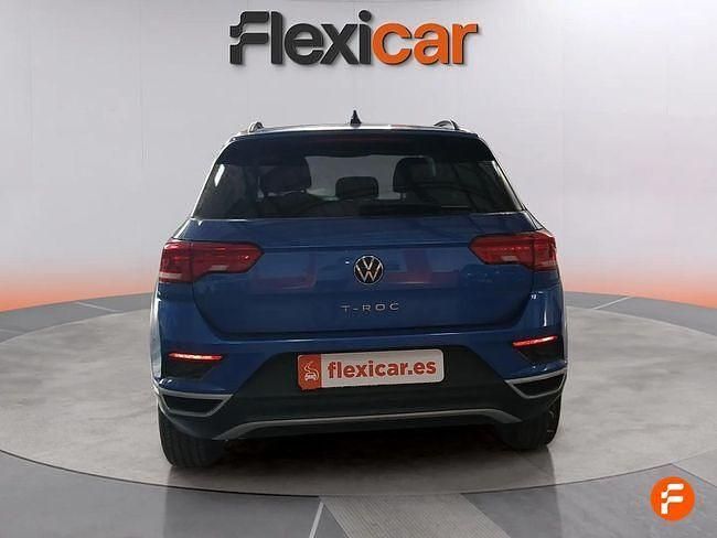 Usado VW T-Roc Advance 150 CV (110 kW) 2021 Azul SUV