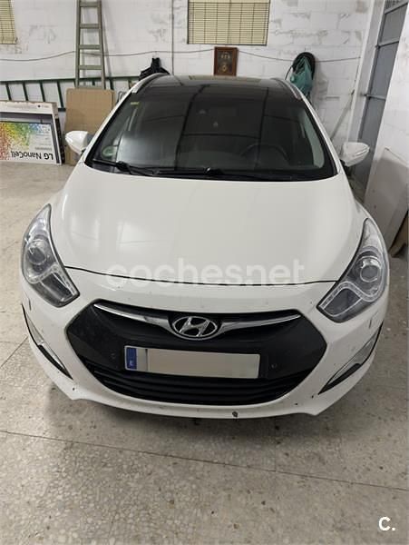 Usado Hyundai i40 136 CV (100 kW) 2013 Blanco Familiar