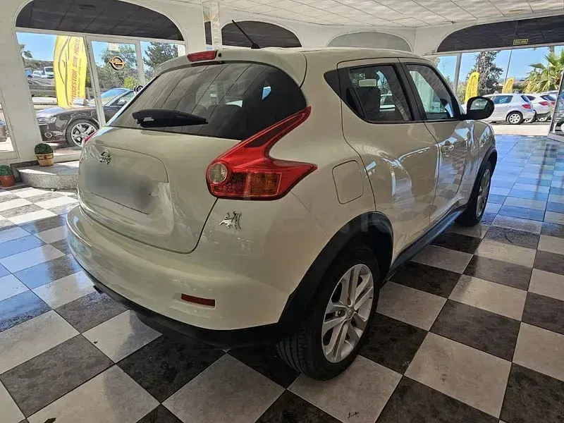 Usado Nissan Juke Tekna 117 CV (86 kW) 2010 Blanco SUV