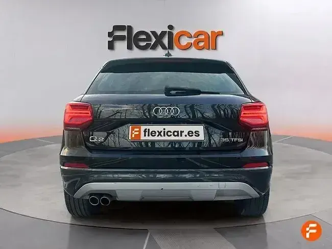 Usado Audi Q2 Advanced Plus 116 CV (85 kW) 2019 Negro SUV